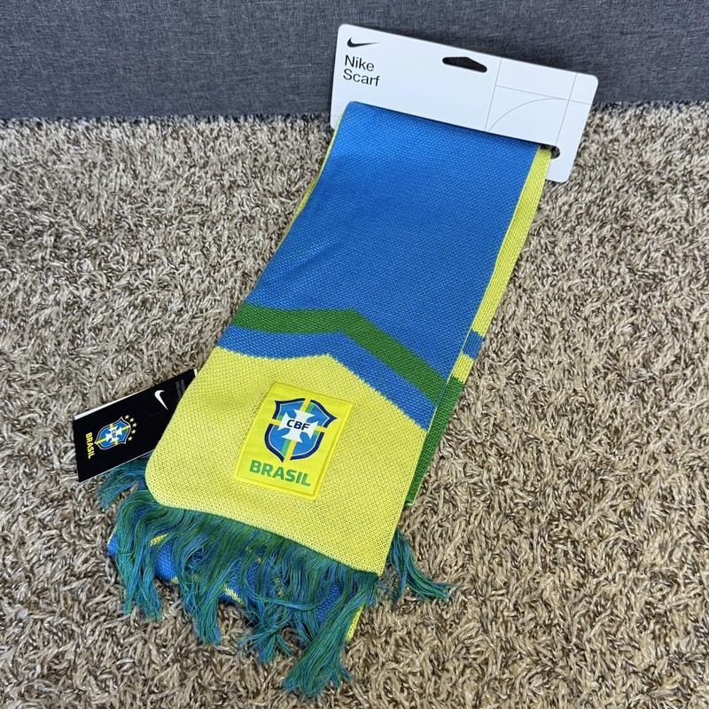 Nike Brasil National CBF Soccer Futbol Team Canarinho Scarf Green Yellow NEW