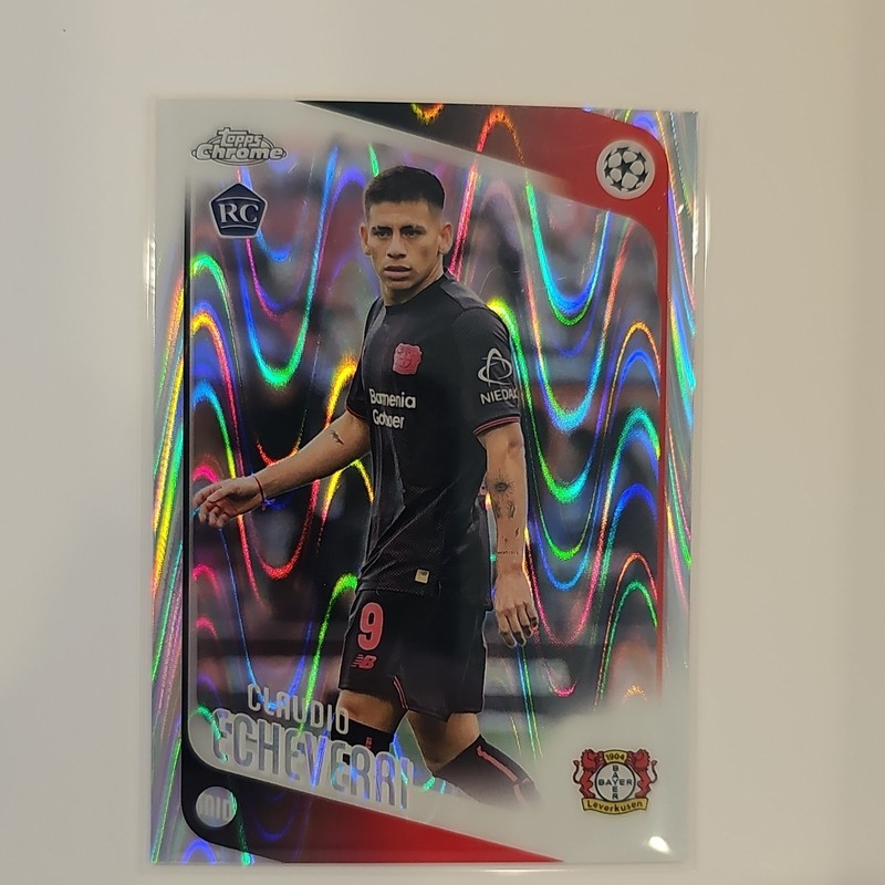 Topps 2025-26 UEFA Club Competitions Claudio Echeverri Rookie