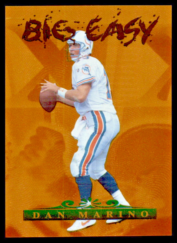 1996 Collector’s Edge – Big Easy Miami Dolphins Dan Marino #11 Gold Foil /2000