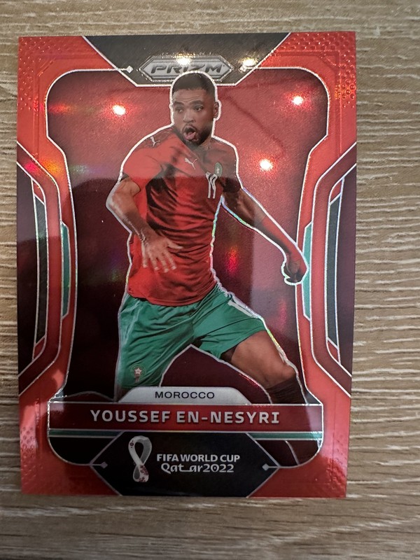 2022 Panini Prizm World Cup Qatar – Youssef En-Nesyri #244 Red Prizm /399