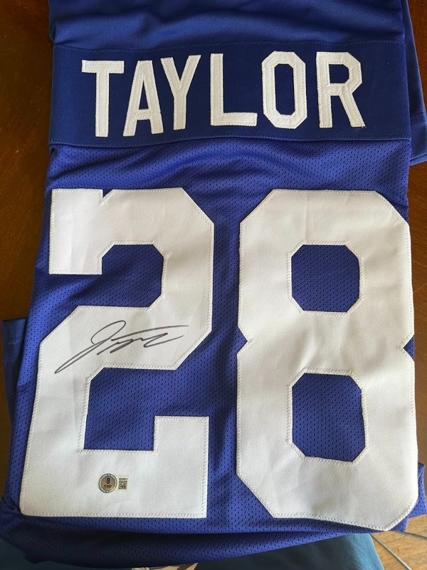 JONATHAN TAYLOR Autographed Custom Jersey-BAS COA-COLTS