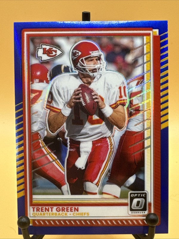 2025 Donruss Optic Blue Prizm Trent Green #61 Kansas City Chiefs /249
