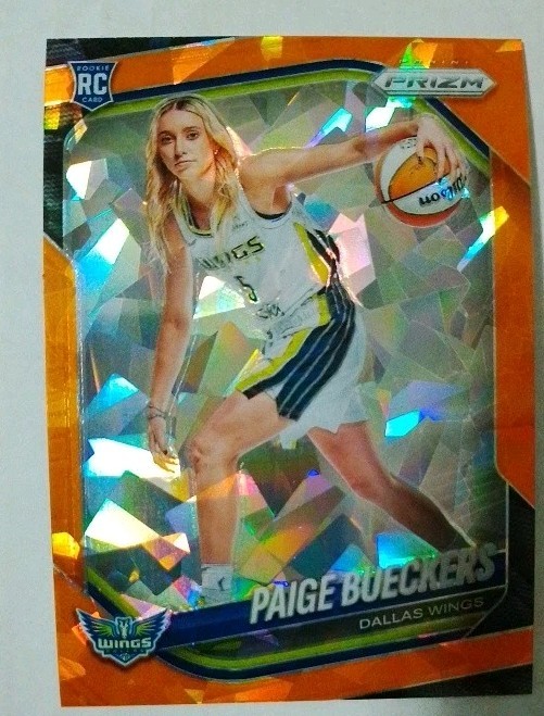 2025 Panini Prizm WNBA Paige Bueckers #147 Orange Ice SP RC Dallas Rookie Card