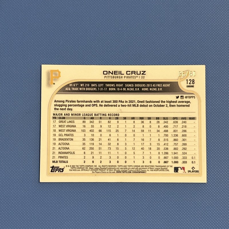 2022 Topps Chrome -Image Variation Oneil Cruz Gold Speckle Refractor /50 RC 128 gallery