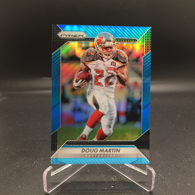Doug Martin 2016 Panini Prizm Light Blue 181 #/199 Tampa Bay Buccaneers EX