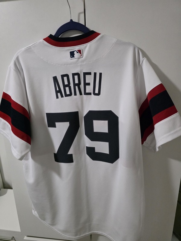 White Sox Jersey ( Jose Abreu, Original Jersey Size: L)