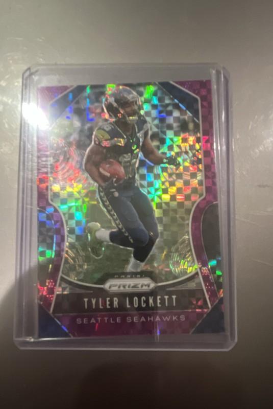 2019 Panini Prizm – Tyler Lockett #256 Purple Power Prizm /49