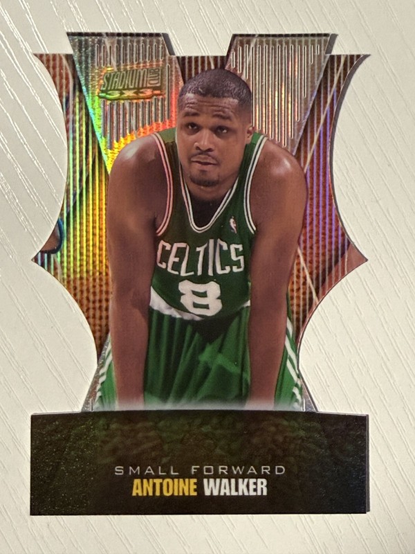 Antoine Walker 1999-00 Topps Stadium Club 3×3 Luminescent Boston Celtics