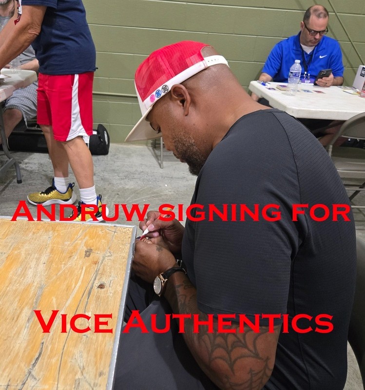 Andruw Jones 1995 Bowman Signed Auto Rookie Rc Card Atlanta Braves HOF - Blue gallery