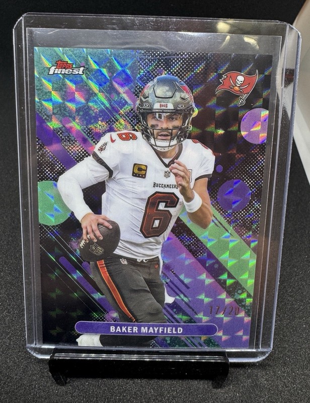 2025 Topps Finest Baker Mayfield Black True /20 Buccaneers