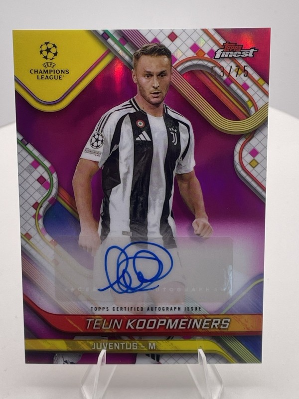 Teun Koopmeiners 2024-25 Topps Finest UCC Base Auto Pink Refractor /75