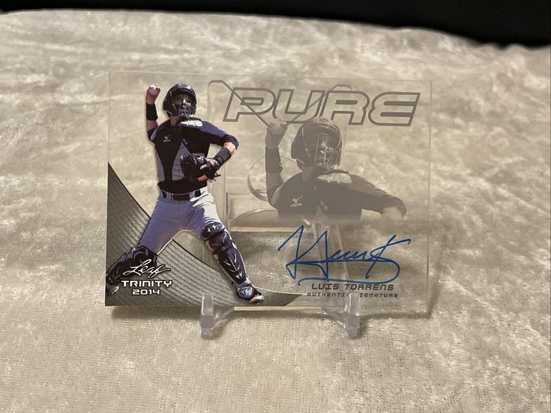 2014 LEAF TRINITY PURE GLASS LUIS TORRENS RC ON CARD AUTO AUTOGRAPH YANKEES