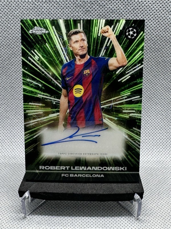 2025-26 Topps Chrome UCC Black Lazer Autographs Robert Lewandowski #BLA-RL /99