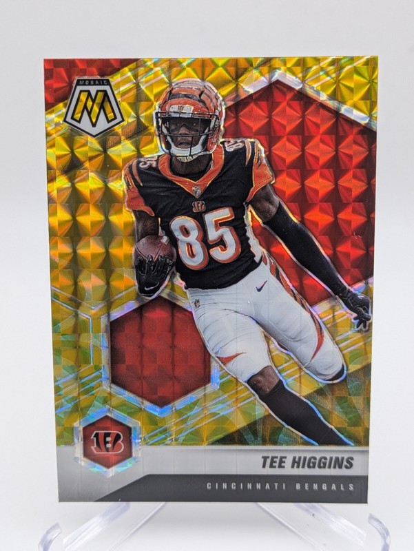 💥 2021 Panini Mosaic Mosaic Reactive Yellow & Red Prizm #49 Tee Higgins