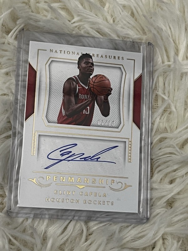 2017-18 Panini National Treasures – Penmanship Clint Capela #PM-CCP Gold /10