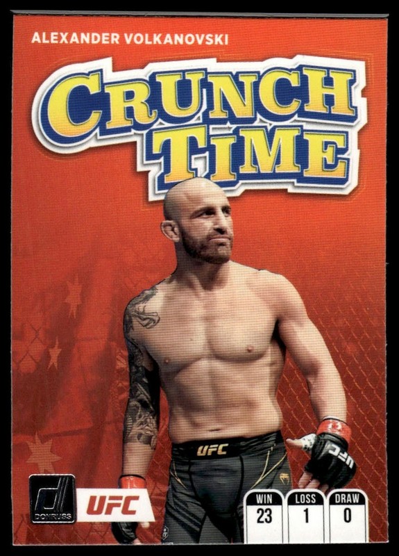 2022 Donruss UFC #13 Alexander Volkanovski Crunch Time