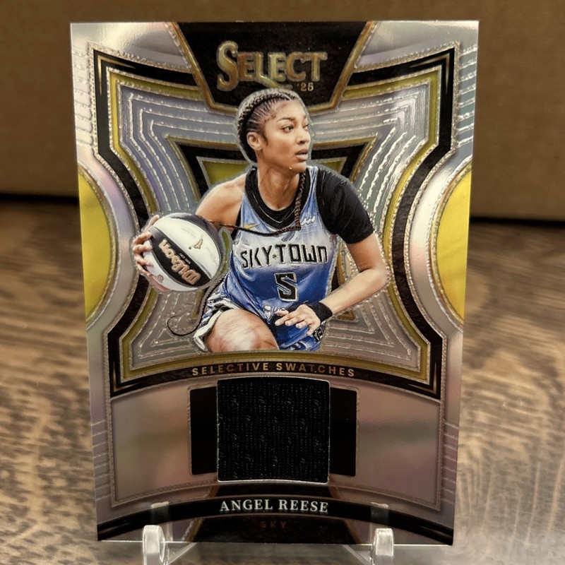 2025 Select WNBA Selective Swatches Silver Prizm Angel Reese Sky Patch