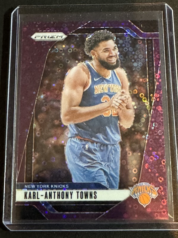 2024-25 Panini Prizm KARL-ANTHONY TOWNS Purple Fast Break Prizm #10/75 Knicks