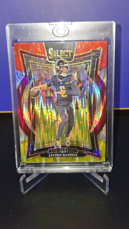 2024 Select 🏈 Jayden Daniels Red And Yellow Shock Prizm Rookie SSP Concourse#26