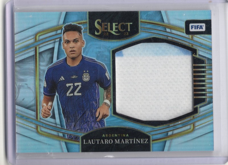Lautaro Martinez 2022-23 Panini Select FIFA Jumbo Swatches Silver Prizm