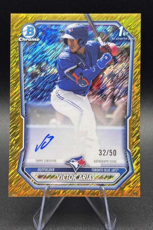 2026 Bowman Chrome “VICTOR ARIAS” 1st Gold Shimmer Refractor Auto 32/50 #CPA-VA