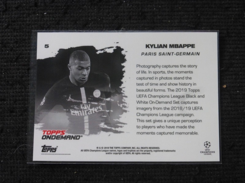 2019 TOPPS ON DEMAND UEFA CHAMPIONS LEAGUE BLACK WHITE BASE KYLIAN MBAPPE #5 gallery