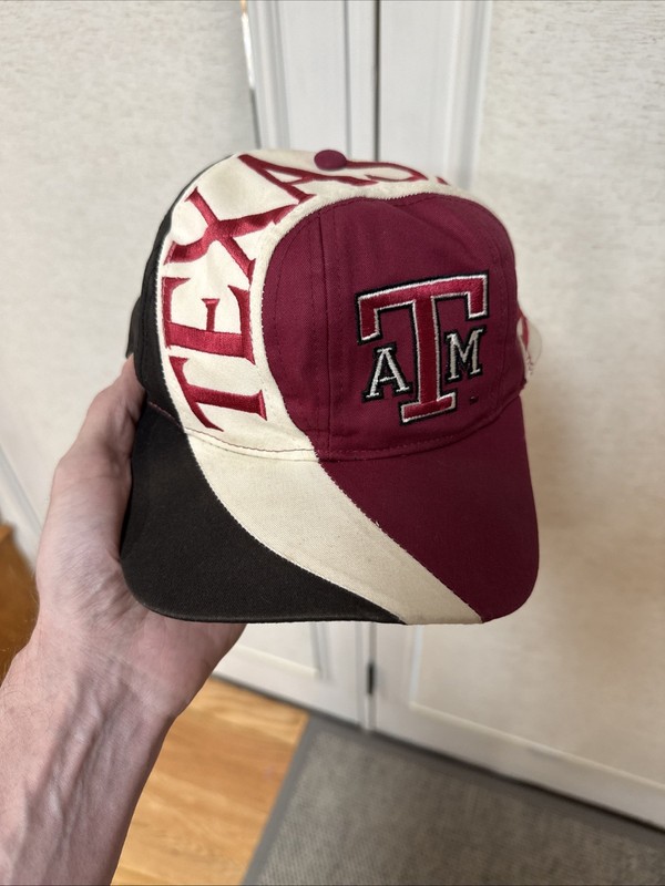 Vintage Texas AM Aggies Snapback Hat Swirl Twins Enterprise 90s Cap Rare