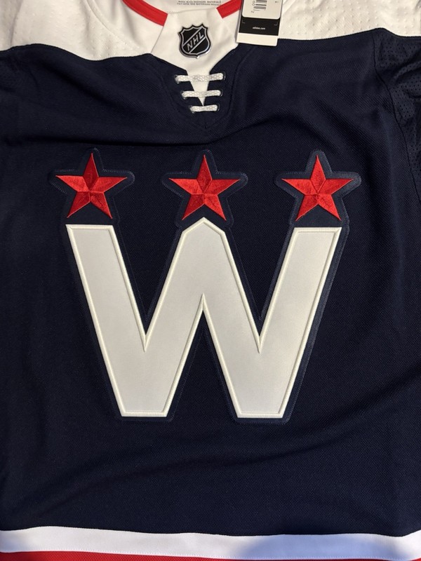 NHL Washington Capitals Third Jersey Navy Red White Size 54 gallery