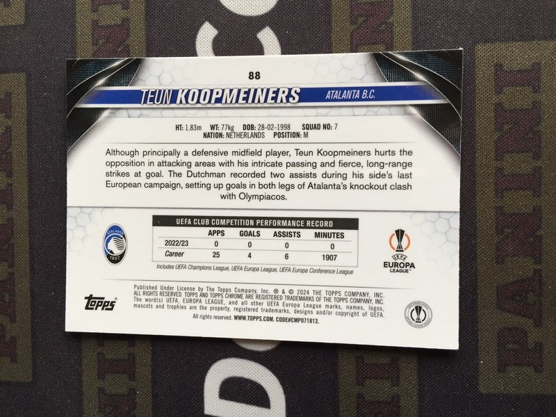 2023-24 Topps Chrome Sapphire Teun Koopmeiners Gold 46/50 Netherlands Juventus gallery