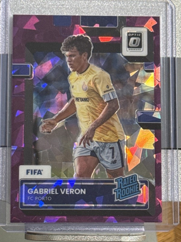 2022-23 Donruss Optic Gabriel Veron Purple Velocity RC /99 #181 Porto (AAC)