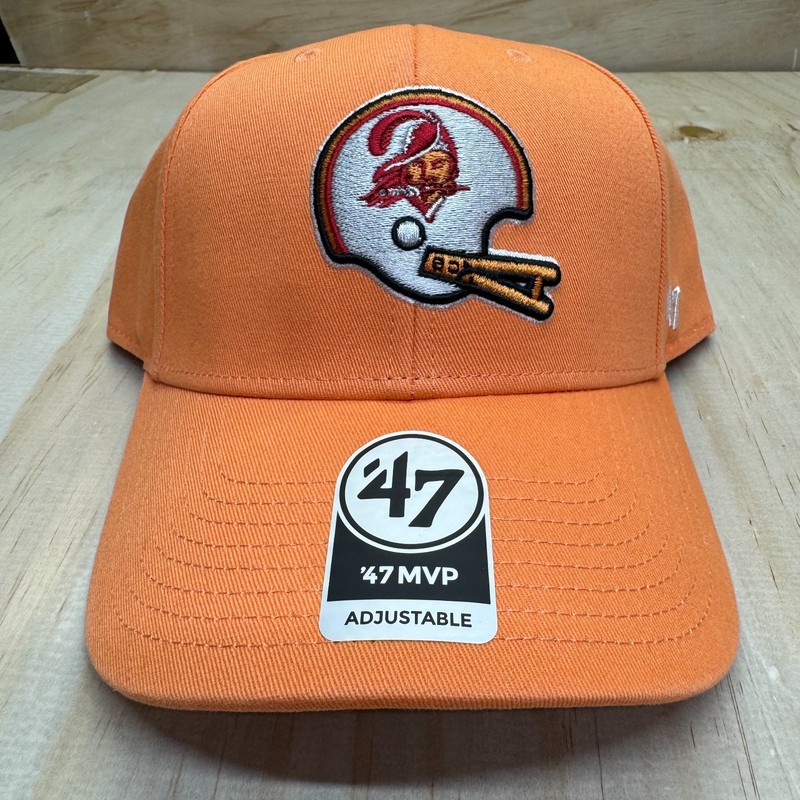 NEW Tampa Bay Buccaneers ’47 Brand MVP Legend Helmet Adjustable Cap OSFM