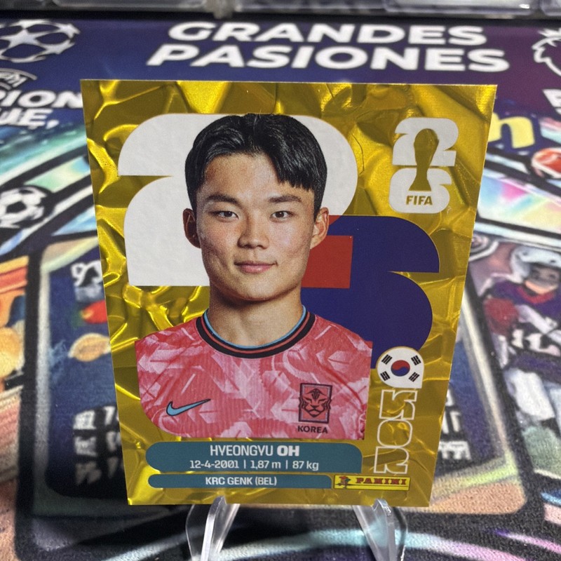 ⚽️2026 Panini FIFA World Cup Sticker Gold Flood Crumple Hyeongyu Oh #KOR20⚽️