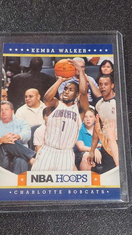 2012-13 NBA Hoops – Kemba Walker #230 (RC)