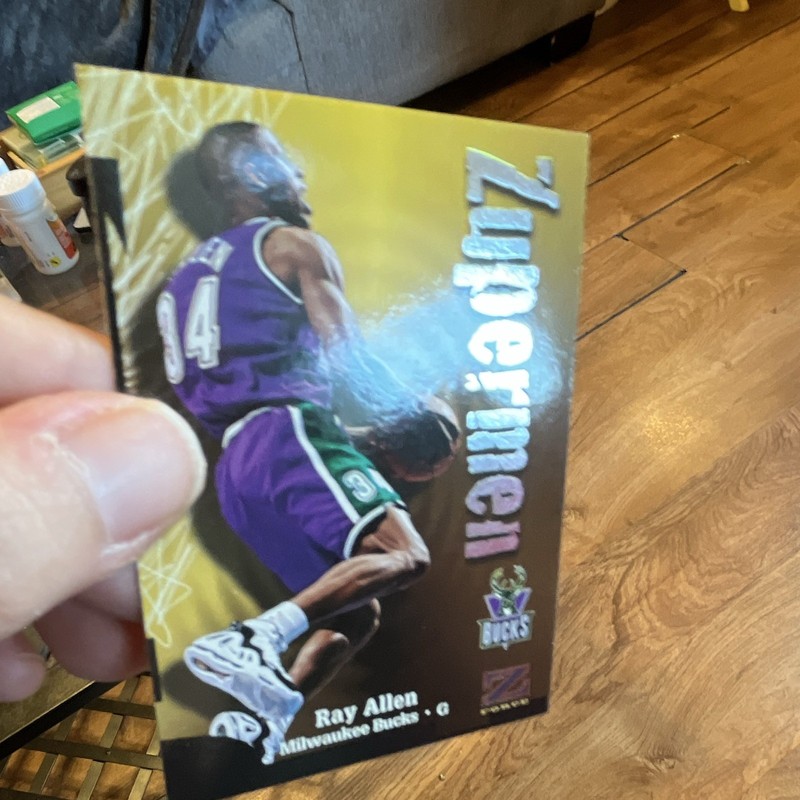 SkyBox 1997-98 Z-Force Zupermen Insert Ray Allen #198 Milwaukee Bucks gallery