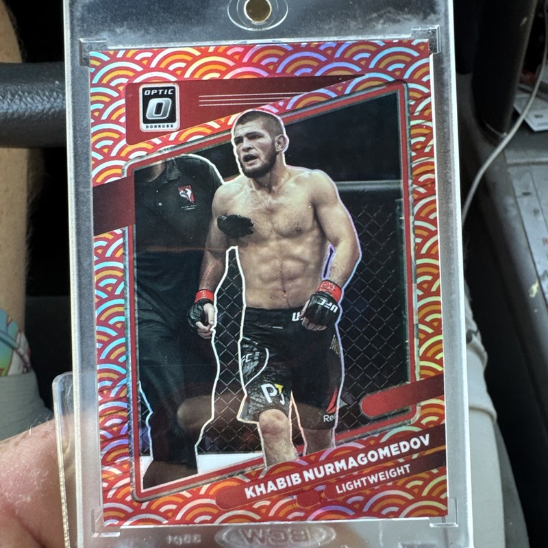 2022 Panini Donruss Optic UFC – Khabib Nurmagomedov #67 Photon Prizm