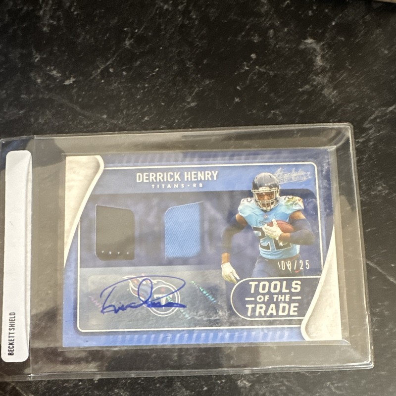 Panini 2021 Absolute Derrick Henry Titans TTT16 Tools Trade Auto Patch /25