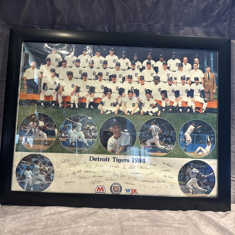 Detroit Tigers 1984 Vintage Team Lineup Poster WJR Marathon 18 X 24”