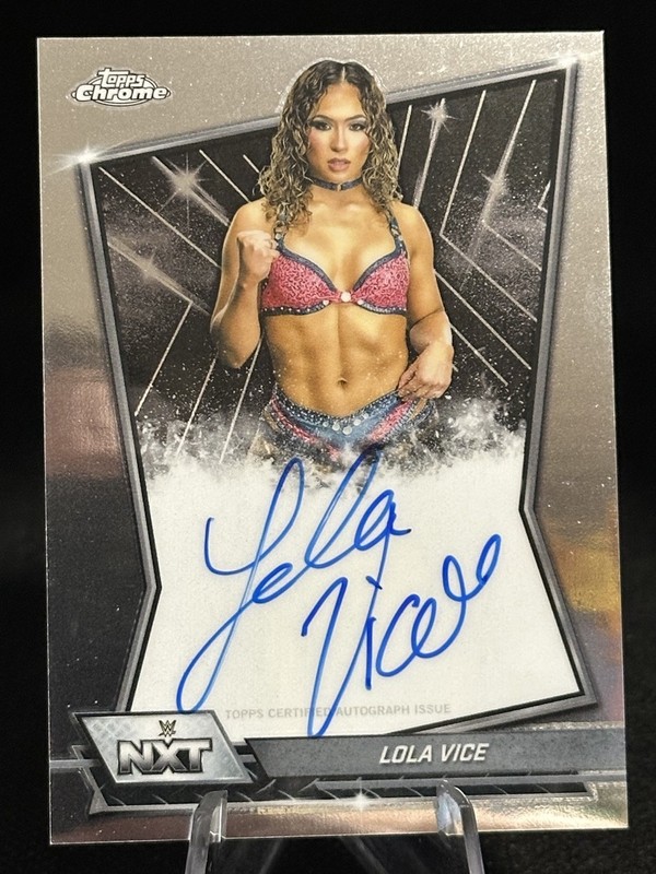 2026 Topps Chrome WWE Lola Vice #NXT-LOL Nxt Chrome Autograph Auto 🔥🔥🔥