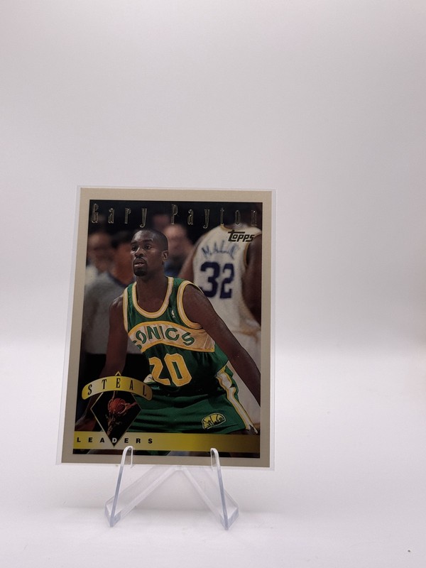1995-96 Topps #23 Gary Payton