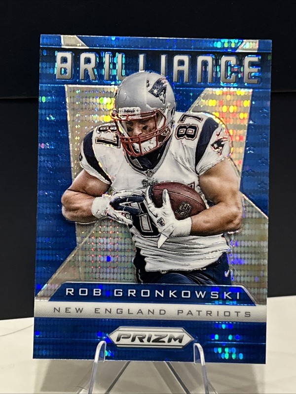 2013 Panini Prizm – Brilliance Rob Gronkowski #7 Blue Pulsar Prizm