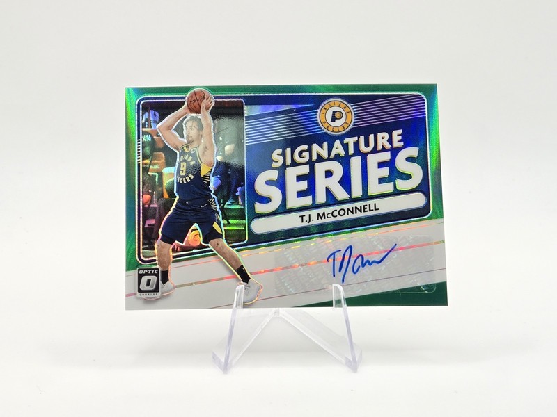 T.J. McConnell 2020-21 Donruss Optic Signature Series Green Auto SP #SS-TJM