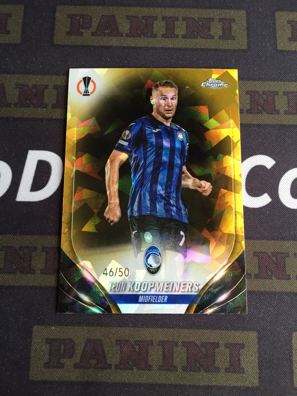 2023-24 Topps Chrome Sapphire Teun Koopmeiners Gold 46/50 Netherlands Juventus