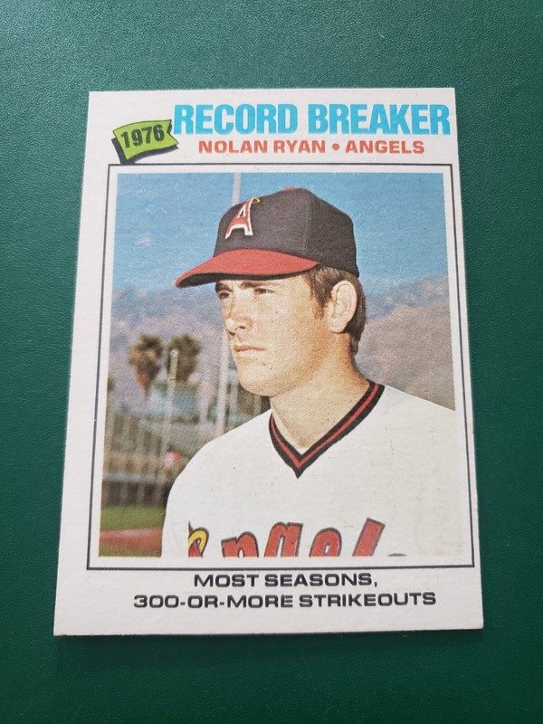 1977 TOPPS BASEBALL YOU PICK #201 – #400 NM **** FREE SHIPPING ****