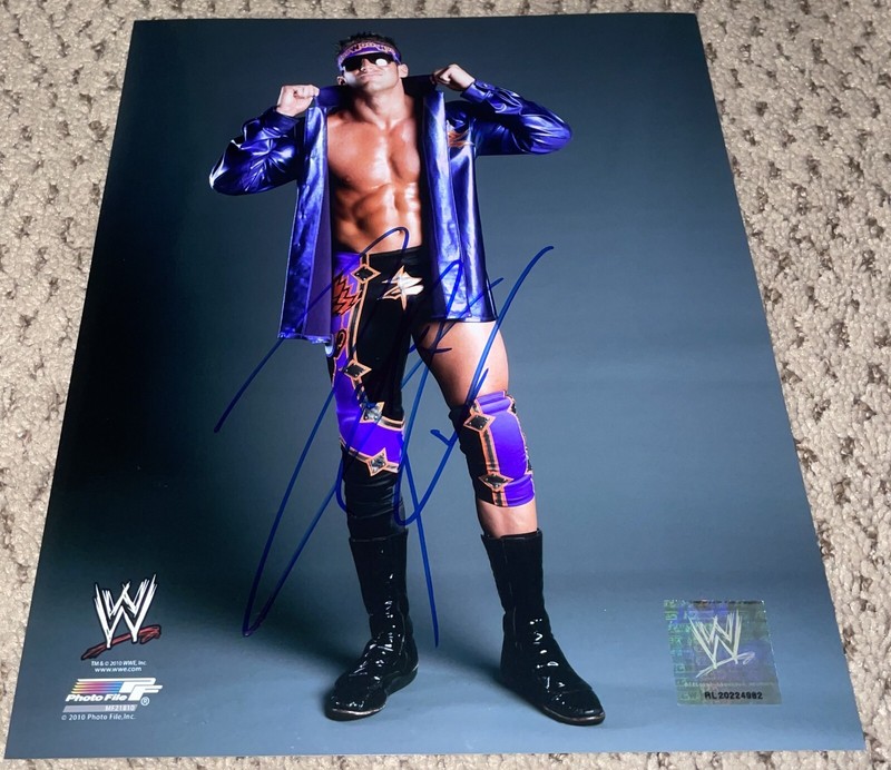 ZACK RYDER SIGNED 8X10 PHOTO AUTOGRAPH WWE WWF WRESTLING MATT CARDONA