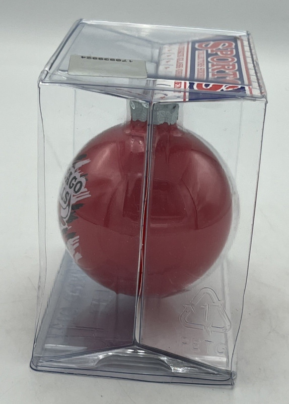 Sports Collectors Series Glass Ornament NBA Chicago Bulls gallery