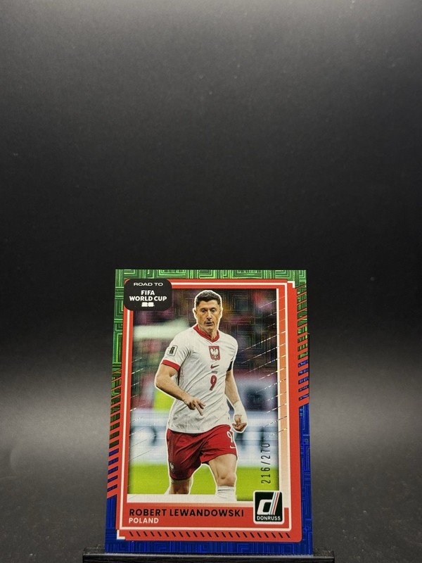 2025-26 Panini Donruss FIFA World Cup Robert Lewandowski Green Blue Maze SP /270