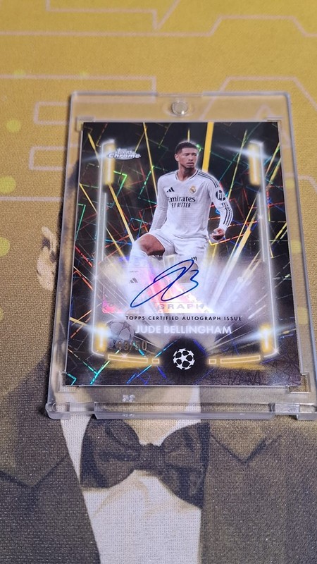 Topps Chrome Jude Bellingham Black Lazer Gold Auto 49/50