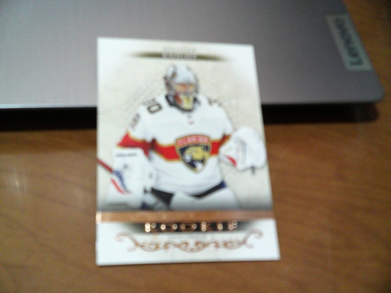 2021-22 ARTIFACTS GOLD ROOKIE VERSION #174- SPENCER KNIGHT- PANTHERS