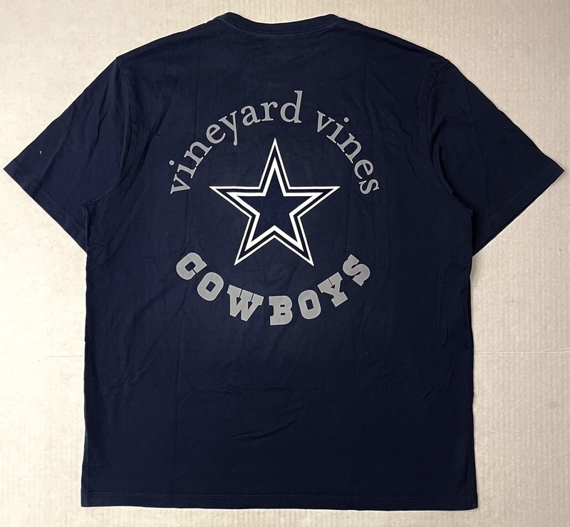 Men’s Large - Vineyard Vines NFL Dallas Cowboys Star Pocket Tee - Navy gallery