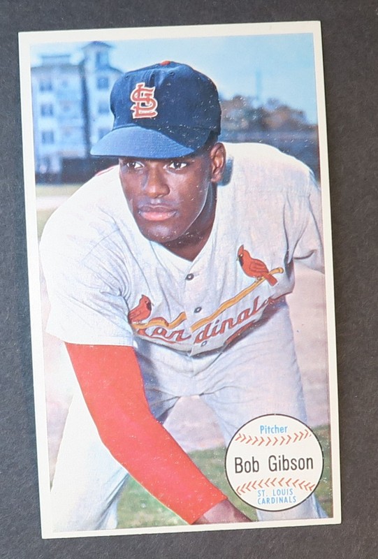 Bob Gibson #41 Topps Giants 1964 Baseball Card